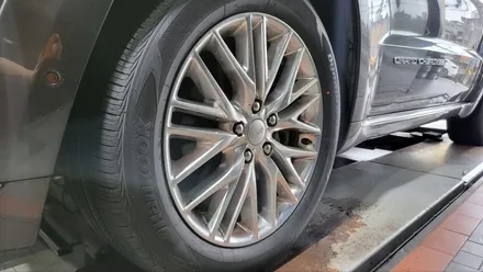 고척동 지프(Jeep)그랜드체로키(265/50R20) 준대형 SUV 추천사계절타이어-조용하고 안전성이 높으면서 가격부담이 적은 한국타이어 다이나프로 컴포트 HP2 / 서울 구로, 양천, 동작, 관악, 영등포, 부천, 안양