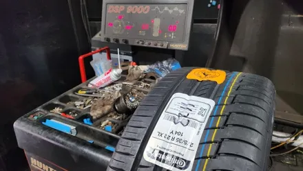 신사동 BMW X5 (m50i)전용 고성능타이어-젖은노면에서 우수한 성능을 보여주고 안정적인 핸들링에 최적화된 콘티넨탈 프리미엄 콘택트 6 (275/35R22, 315/30R22) / 서울 구로, 양천, 동작, 관악, 영등포, 부천, 안양