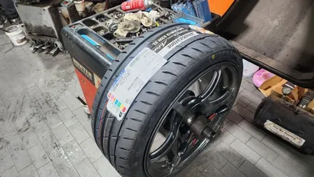 남현동 제네시스380GT (245/35R19, 275/35R19)-스포츠성능에 최적화되어 고속주행 안정성, 핸들링, 그립력까지 뛰어난 브리지스톤 포텐자 RE004 아드레날린 / 서울 구로, 양천, 동작, 관악, 영등포, 부천, 안양