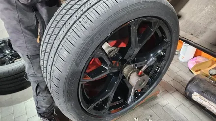 소하동 BMW X5 M40d (315/35ZR21)-모든 노면에서 극강의 스포츠 드라이빙퍼포먼스를 발휘해주는 슈퍼올시즌 한국타이어 벤투스 S1 에보 Z AS X ! / 서울 구로, 양천, 동작, 관악, 영등포, 부천, 안양