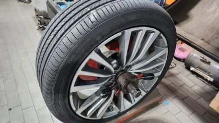가리봉동 기아 스팅어 (225/45ZR18)-뛰어난 주행퍼포먼스, 성능지속성, 가성비까지 완벽하게 균형잡힌 사계절용타이어, 한국타이어 벤투스 S2 AS / 서울 구로, 양천, 동작, 관악, 영등포, 부천, 안양