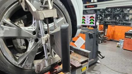 삼성동 제네시스GV80 (265/40R22)-정밀한 핸들링과 안정적인 승차감, 탁월한 연비효율까지 자랑하는 미쉐린 프라이머시 투어 AS / 서울 구로, 양천, 동작, 관악, 영등포, 부천, 안양