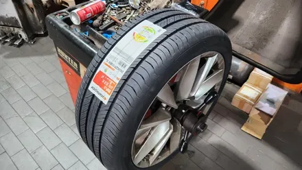신림동 폭스바겐 아테온 (245/40ZR19)-한국타이어 프리미엄 사계절타이어, 슈퍼컴포트 벤투스 에어S / 서울 구로, 양천, 동작, 관악, 영등포, 부천, 안양