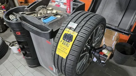 봉천동 더뉴 아반떼 스포츠 (225/40R18)-가격대비 성능이 우수하고 내구성, 편안한 승차감까지 제공해주는 피렐리 최신형 사계절타이어 피제로 올시즌 플러스 3 / 서울 구로, 양천, 동작, 관악, 영등포, 부천, 안양