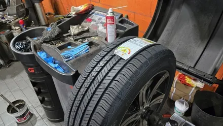 천왕동 기아 카니발 (235/55R18)-주행안정성 및 내구성, 연비효율성을 중시하는SUV 오너님들께 추천하는 한국타이어 다이나프로 프리미엄 컴포트 HPX / 서울 구로, 양천, 동작, 관악, 영등포, 부천, 안양