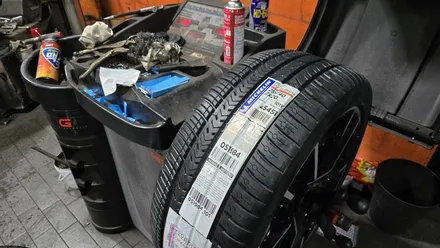 문래동 아우디A7 (255/40ZR20)-고속도로, 와인딩, 도심등 다양한 노면에서의 안정성과 퍼포먼스를 자랑하는 미쉐린 파일럿스포츠 올시즌4 / 서울 구로, 양천, 동작, 관악, 영등포, 부천, 안양