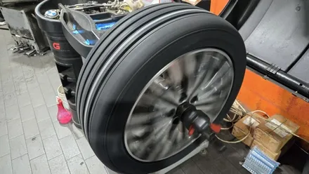 가리봉동 기아 K7 (245/45ZR18)–계절이 바뀌는 시기, 주행 안정성과 내구성을 동시에 높여줄 금호타이어 마제스티9 Solus TA91 / 서울 구로, 양천, 동작, 관악, 영등포, 부천, 안양