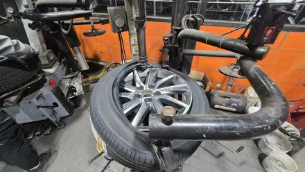 개봉동 렉서스 ES300h (215/55ZR17)–하이브리드 세단의 조용한 주행감과 부드러운 승차감을 더욱 완성해주는한국타이어 벤투스 프리미엄 컴포트 S2 AS 장착후기 / 서울 구로, 양천, 동작, 관악, 영등포, 부천, 안양