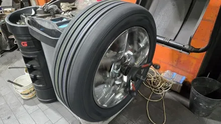 광명동 기아 쏘렌토 (235/55R19)-탁월한 컴포트 성향과 소음 저감 기술, 사계절 내내 발휘되는 견고한 주행 안정성까지 잘 갖춘 금호 크루젠 HP51 / 서울 구로, 양천, 동작, 관악, 영등포, 부천, 안양