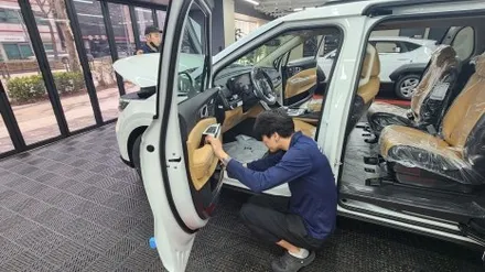 카니발 스노우화이트펄 신차패키지 시공 / 서울 성북구 안암동5가