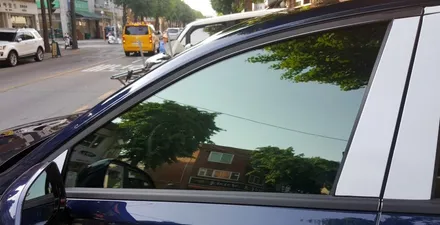 제네시스G90 레인보우V90썬팅/제네시스썬팅/강북레인보우썬팅/레인보우V90/브이쿨썬팅/도봉레인보우썬팅/수유레인보우썬팅/노원레인보우썬팅/성북레인보우썬팅/브이쿨/아이나비블랙박스 / 서울 성북구 안암동5가
