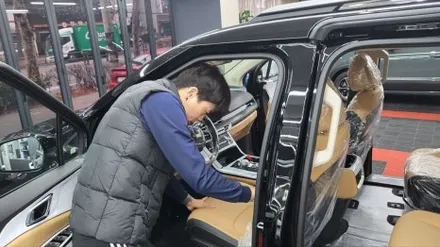 브이쿨 K 농도 전면 28% 측후면 05% 카니발 시공 / 서울 성북구 안암동5가