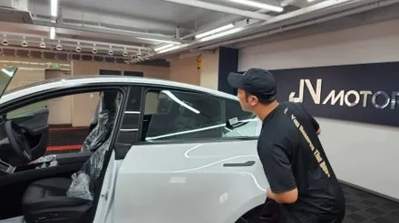 테슬라 모델Y 주니퍼 신차패키지 서울 성북구 강북구 동대문구 브이쿨 썬팅 업체 잘하는 곳 / 서울 성북구 안암동5가