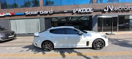 기아 스팅어 3.3 버텍스 썬팅과 유리막코팅을 포함한 신차패키지 / 서울 성북구 안암동5가