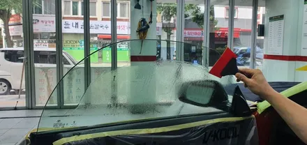 BMW Z4 브이쿨 틴팅, 퀄리티로 완성시킨 용산구 썬팅 / 서울 성북구 안암동5가