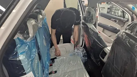 강북 노원 솔라가드 퀀텀 썬팅 클라스를 보여주는 J9모터스 / 서울 성북구 안암동5가