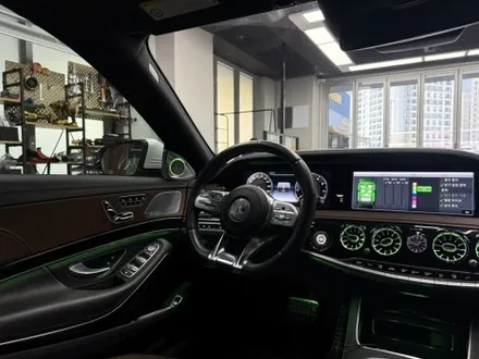 벤츠 S클래스 W222 S63AMG 송풍구 1.2열 앰비언트 , 4D부메스터 / 성남시 수정구 고등동