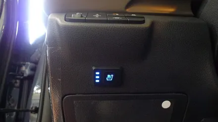 기아 스토닉 운전석 통풍시트 작업기