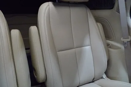 올 뉴 카니발 하이리무진 2열 순정 열선시트 시공