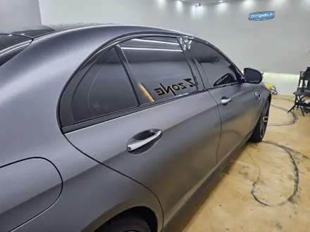 E63 AMG 크롬죽이기 크롬딜리트 3M 고광택 블랙유광 제트존 부천 인천 서울 / 부천시 소사구 송내동