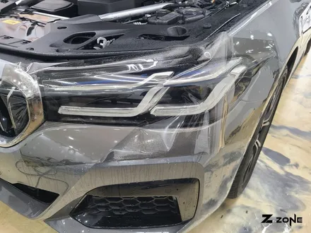BMW  G30 530e /5시리즈/미러카본랩핑/가니쉬랩핑/라이트필름 소프트 블랙(PPF)/윈도우몰딩/크롬죽이기/카본그릴교체/제트존 / 부천, 광명, 부평