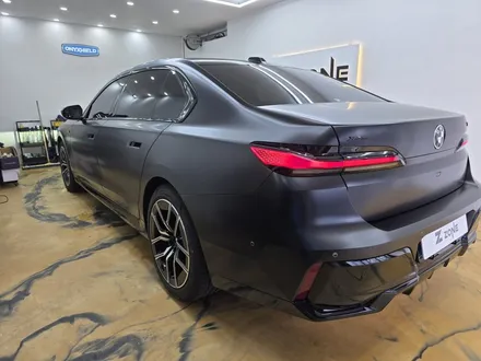 BMW 740i 전체 무광PPF 터미낙스  제트존 크롬죽이기 랩핑까지 7시리즈 제트존에서 깔끔한 시공 / 부천시 소사구 송내동