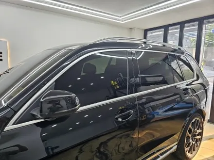 BMW X7 크롬 딜리트  생활보호 패키지 PPF 3M 고광택 윈도우몰딩랩핑 루프랙랩핑 몰딩랩핑 제트존 부천랩핑 구로랩핑 영등포랩핑 / 부천, 광명, 부평