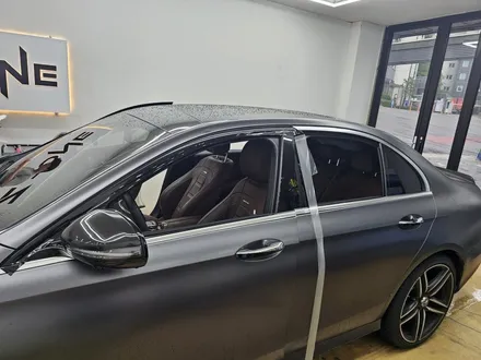 E63 AMG 크롬죽이기 크롬딜리트 3M 고광택 블랙유광 제트존 부천 인천 서울 / 부천시 소사구 송내동