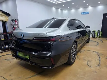 BMW 740i 전체랩핑 pet 고광택 듀오톤 투톤 랩핑 비닐프로그  제트존 그릴랩핑 크롬딜리트  7시리즈 전체랩핑  부천 제트존 / 부천시 소사구 송내동