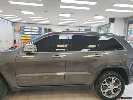 수원썬팅 Jeep 체로키 틴팅 재시공이 필요한 경우 알아보아요