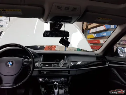 (수원전면유리교체)BMW520d 돌 맞은전면유리 교체및칼트윈RX썬팅시공