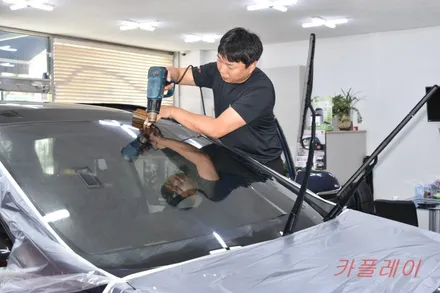 (신차검수) 맥스크루즈 썬팅 시공 및 언더코팅 작업(수원썬팅,영화동썬팅)