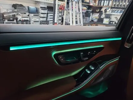 [티엘오토모빌] W223 S580 S클래스 롱바디 액티브 엠비언트 + 4D부메스터 전동 트위터 튜닝