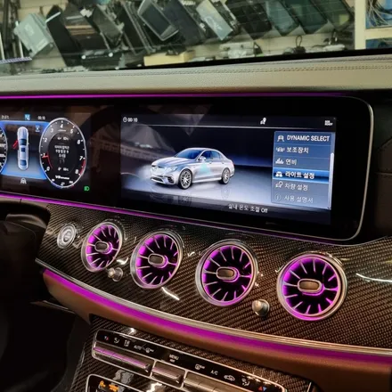 [티엘오토모빌] 벤츠 W213 E클래스 E63 AMG 1,2열 송풍구 엠비언트 + 3D 부메스터 전동트위터 작업