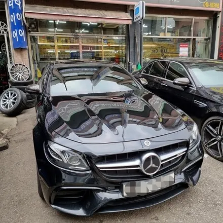 [티엘오토모빌] 벤츠 W213 E클래스 E63 AMG 1,2열 송풍구 엠비언트 + 3D 부메스터 전동트위터 작업
