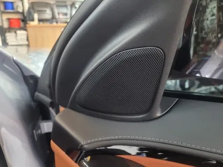 [티엘오토모빌] W223 S580 S클래스 롱바디 액티브 엠비언트 + 4D부메스터 전동 트위터 튜닝