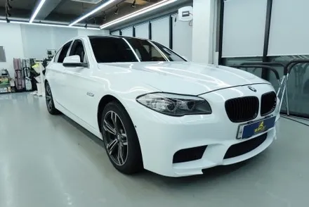 BMW 540i 글로스화이트 전체,실내 랩핑 작업후기 / 김포시 고양리