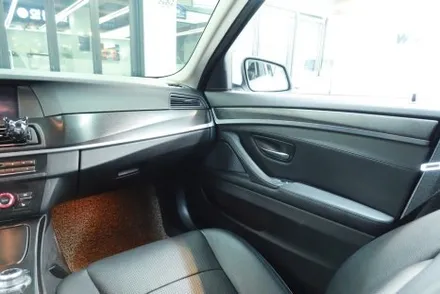 BMW 540i 글로스화이트 전체,실내 랩핑 작업후기 / 김포시 고양리