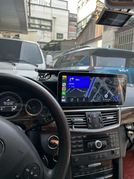 벤츠 W212 E300 안드로이드 올인원 서울 출장 설치 인천 경기 외 지역 모두 작업 가능 / 서울 영등포 양평동