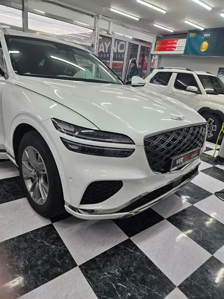 구미 제네시스 공식 썬팅 시공점에서 GV70 앞유리 버텍스900 / 경북 구미