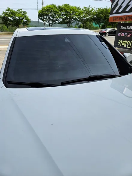 구미레이노썬팅 BMW 앞유리 및 뒷유리 기포썬팅 재시공 / 경북 구미