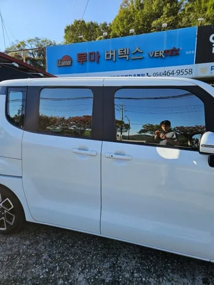 레이 차량에 반사썬팅을 입히면 어떤 색감이 나올까? / 경북 구미