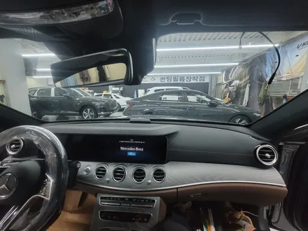 부산 썬팅 전문점 벤츠 E 350 4M EX 레이노 F65 필름 풀 시공
