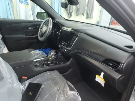 부산신차패키지 쉐보레 트래버스 시공 후기