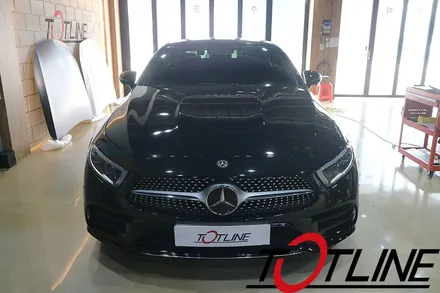 전주에서 보조배터리 벤츠에 가장 장착을 잘하는곳은? 티오티라인 에서 신형CLS400D 아이나비블랙박스와 함께 시공 / 전주시 덕진구