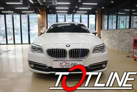 5시리즈(F10) 순정엠비언트 어두웠던 밝기를 엄청난 밝기로 BMW 엠비언트 광량업 / 전주시 덕진구