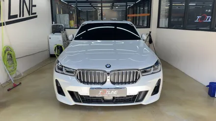 자동차 실내 PPF 시공을 해야 하는 이유? BMW 6GT(G32) 하이그로시 부품 보호를 하기 위해 / 전주시 덕진구