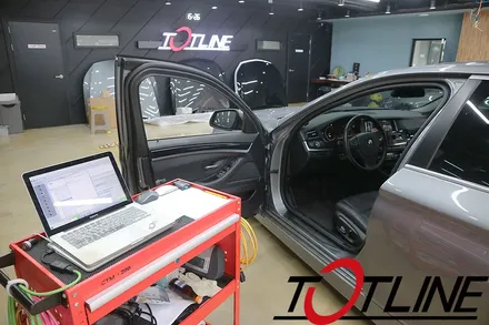 전주엠비언트 BMW 5시리즈(F10) 엠비언트 광량업 티오티라인 에서는 가능합니다 / 전주시 덕진구