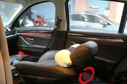 BMW 5시리즈(F10) 엠비언트 광량업 티오티라인 에서 가능합니다 / 전주시 덕진구