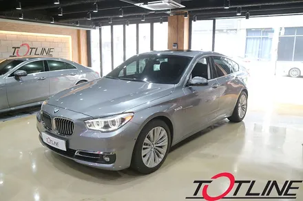 전주 튜닝샵 BMW 엠비언트 5GT 가변엠비언트 적용으로 RGB컬러 흉내내기 티오티라인 에서 하자 / 전주시 덕진구